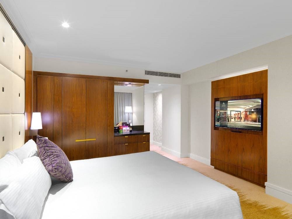 Club King High Floor Room