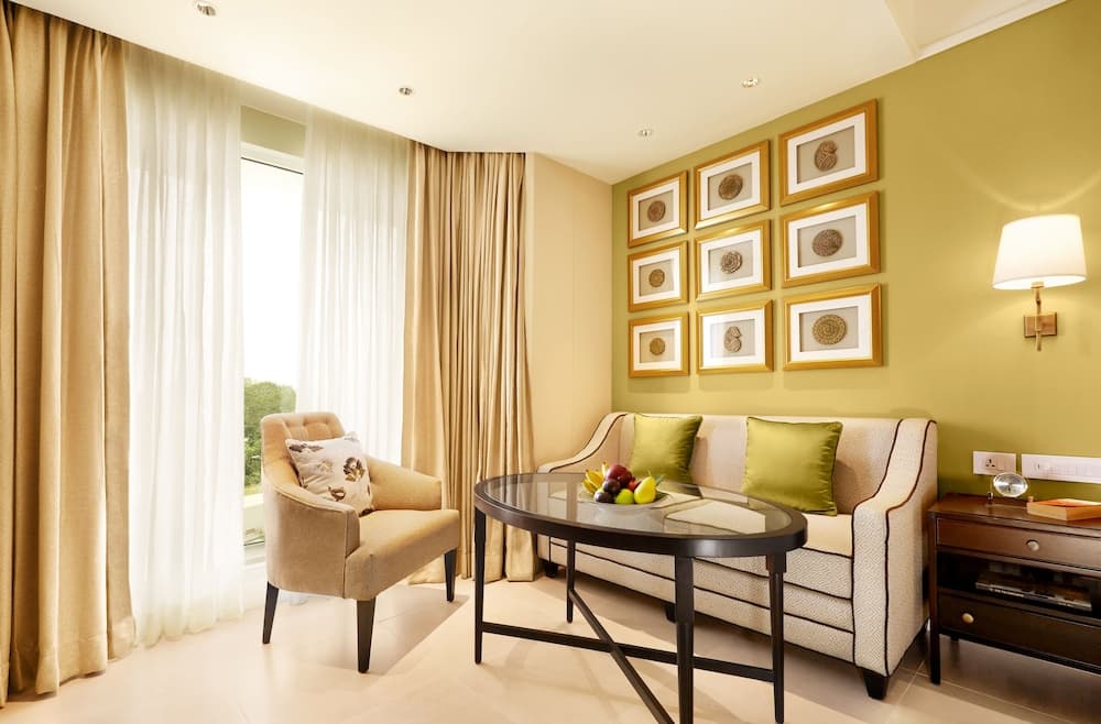 Luxury Twin Room