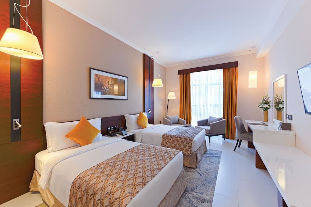 Deluxe Twin Room 20 Percent Buffet Discount And 15 Percent Beverage Discount Included