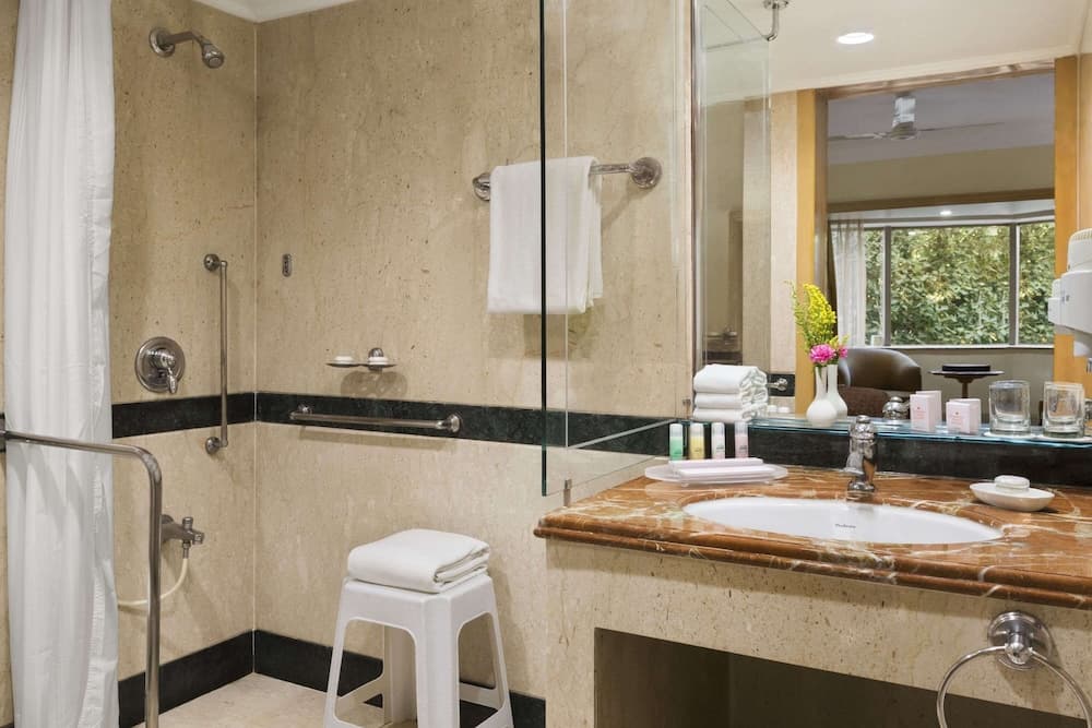 Premium Twin Sea View Room