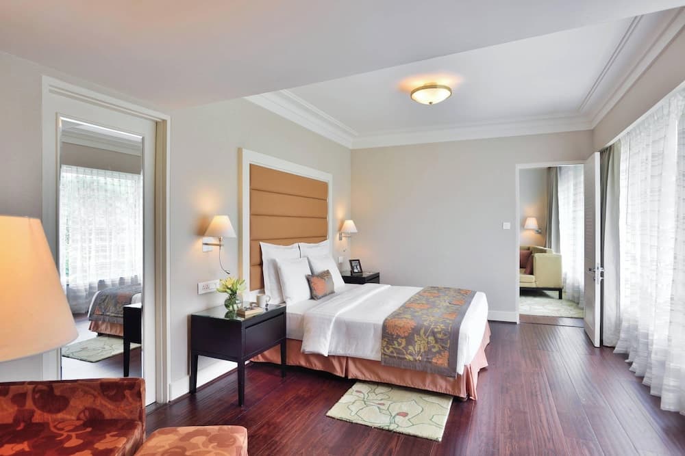 Double Lake View Room