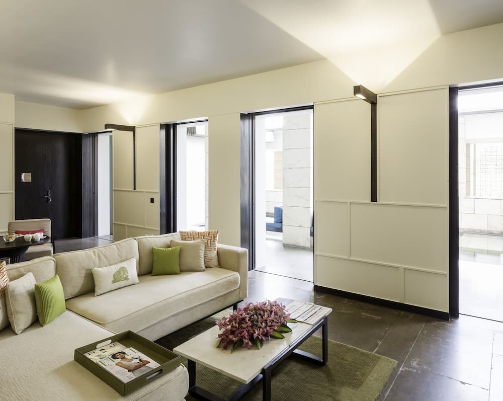 Suite Double Pool View Room