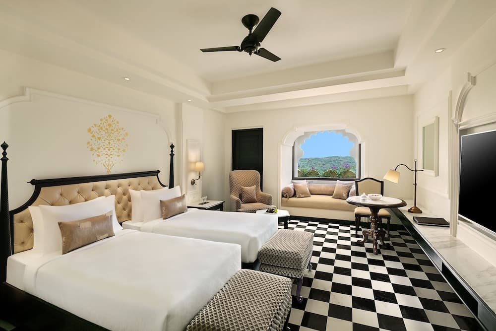Premium King Terrace Room