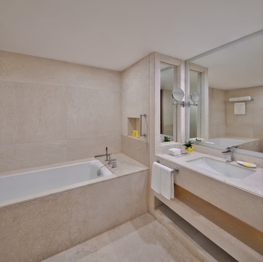 Executive King Room