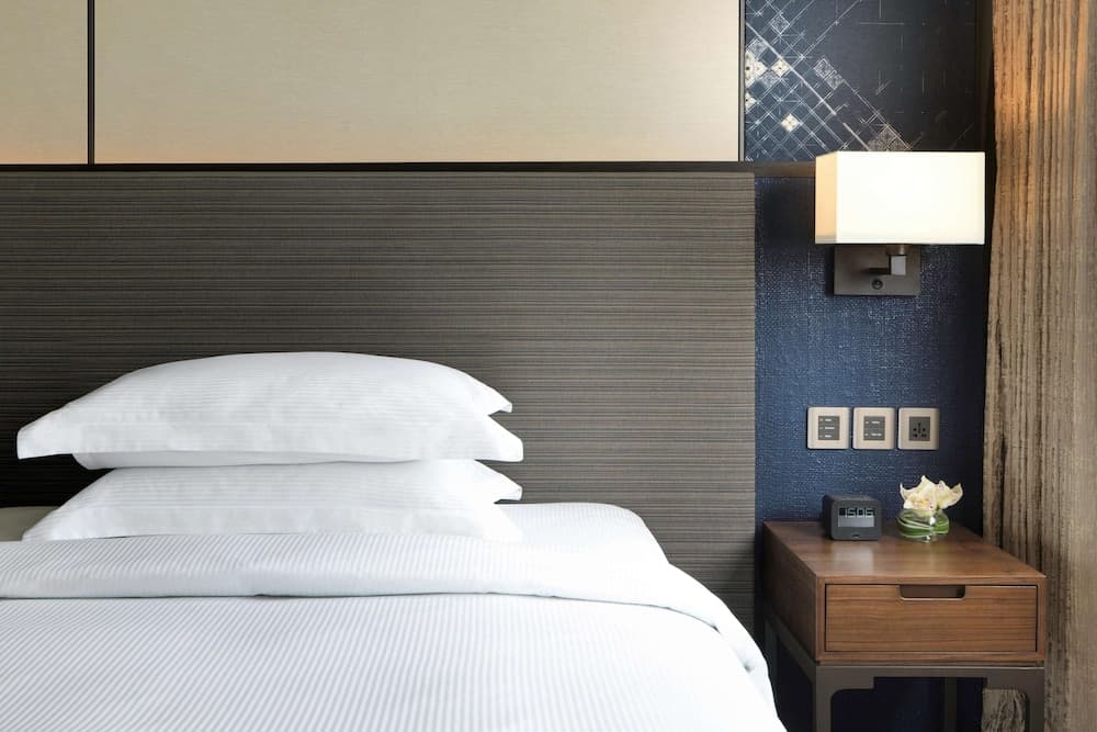 Club Twin River View Room