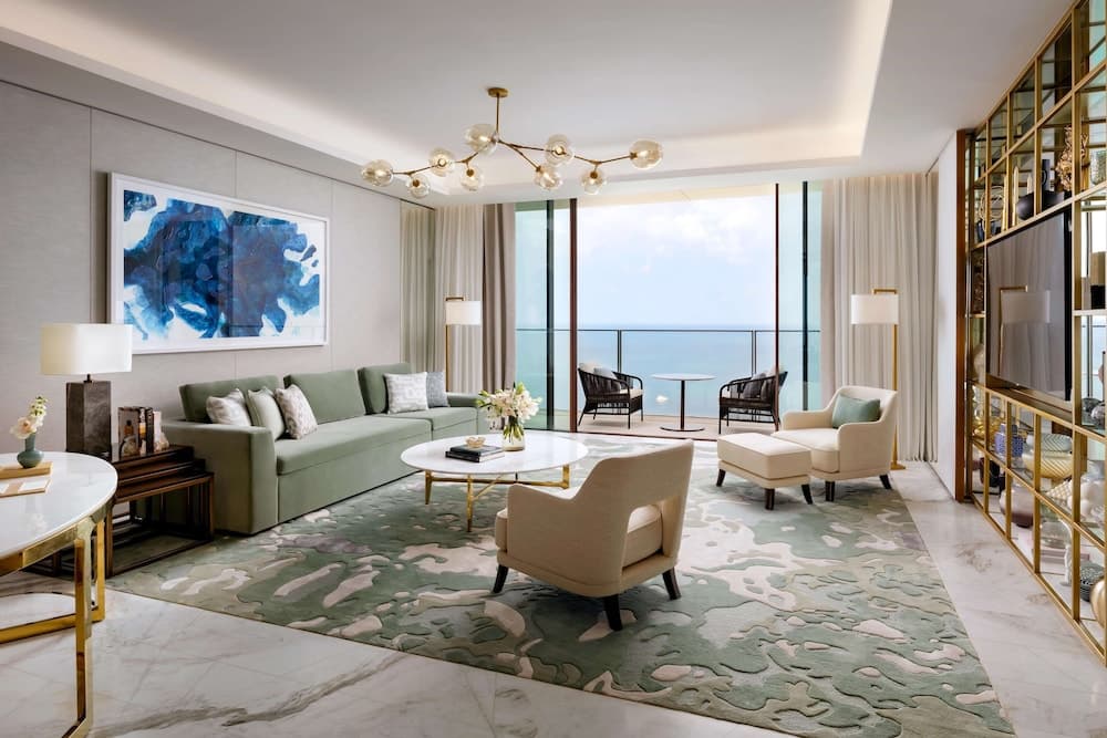 King Sea View Room
