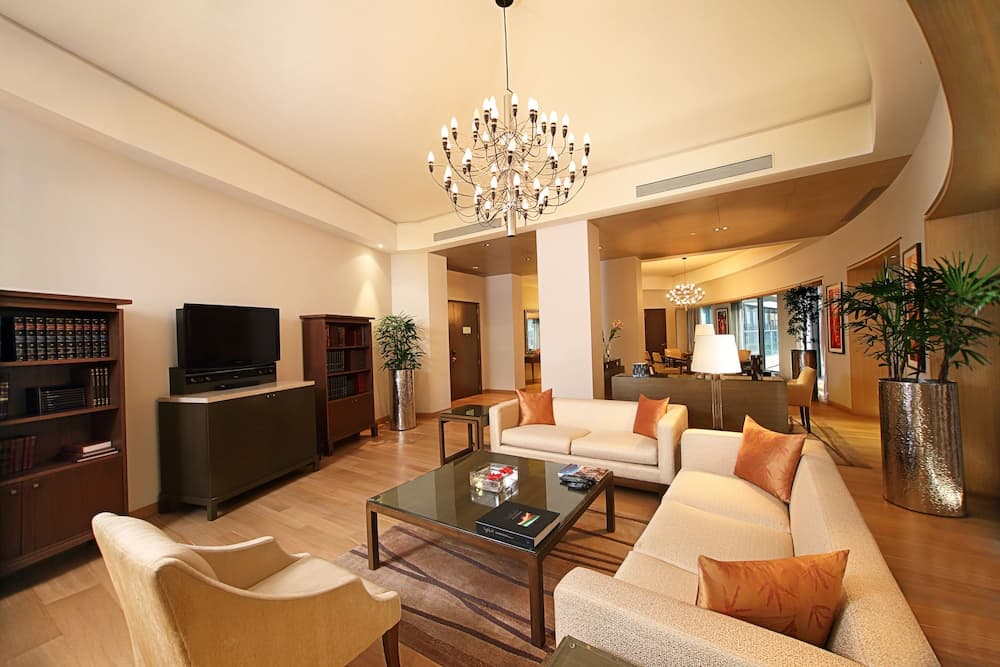 Suite King Room