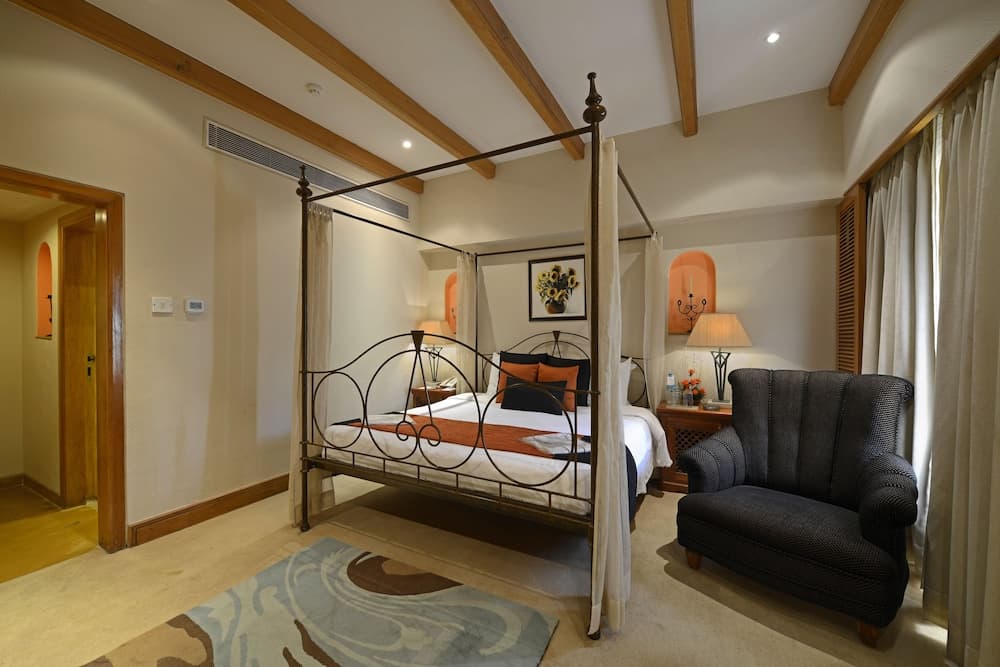 Suite King Ocean View Room