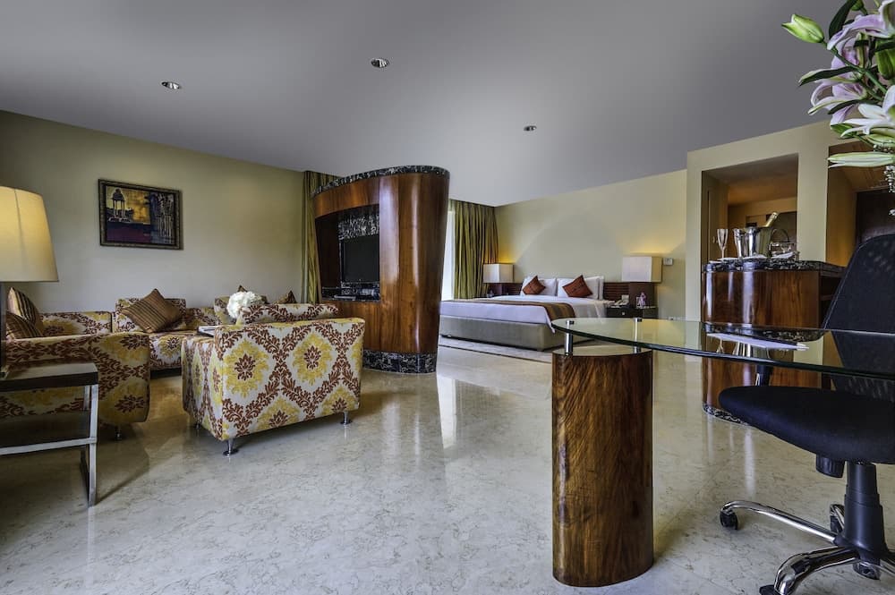 Suite King Room