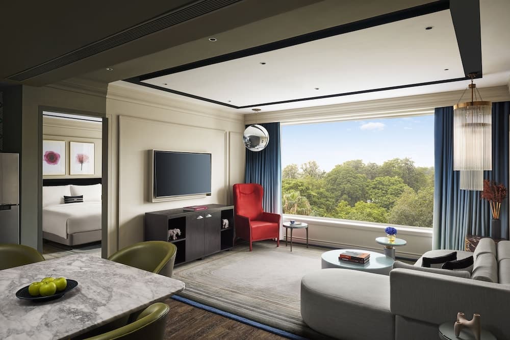 Suite King Room