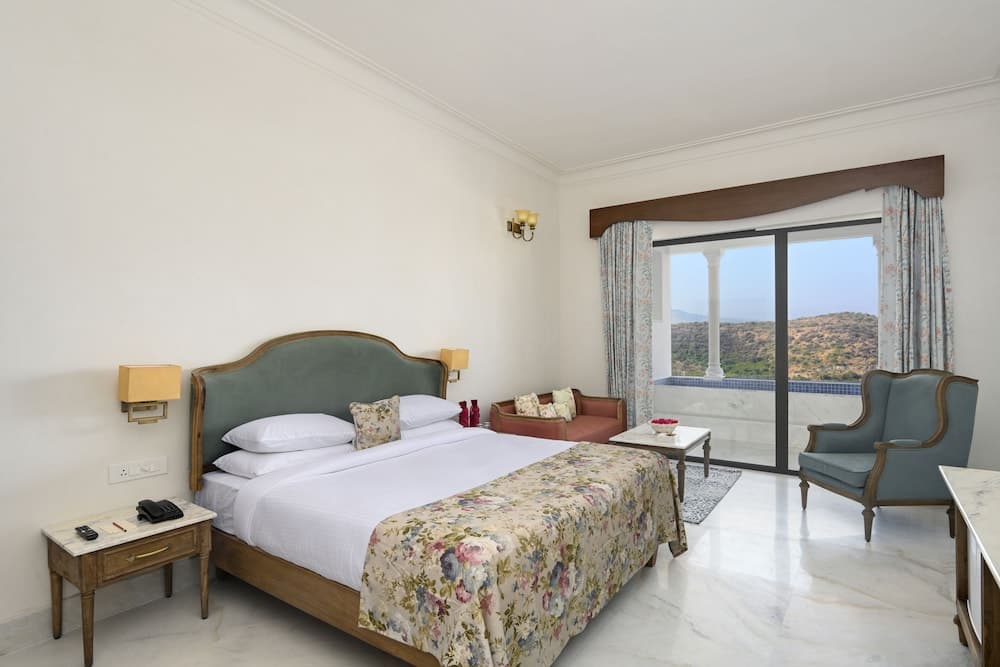 Suite Double Room