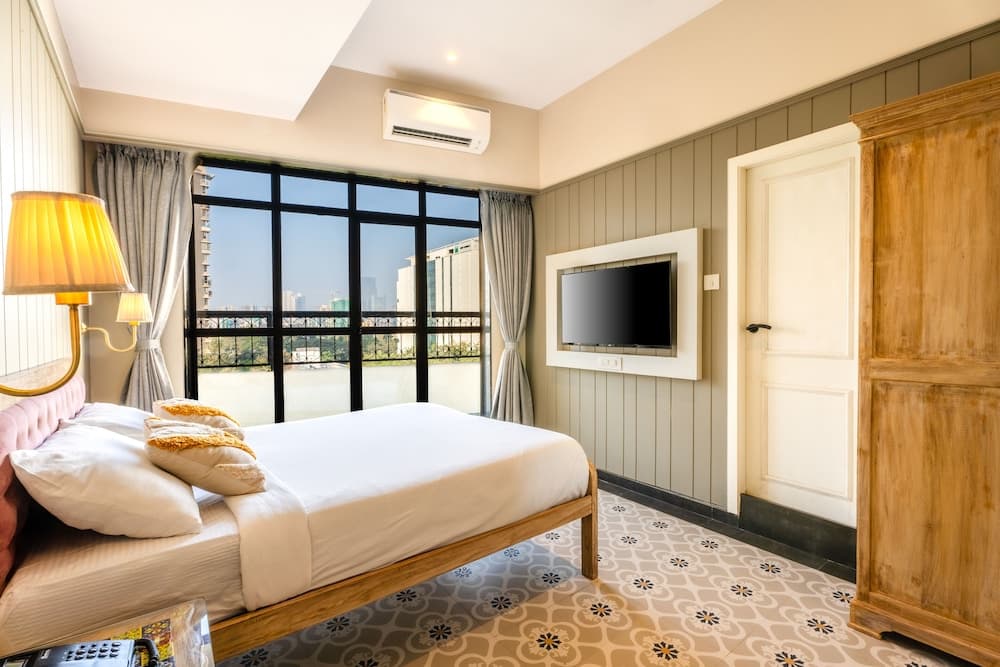Classic Twin Room
