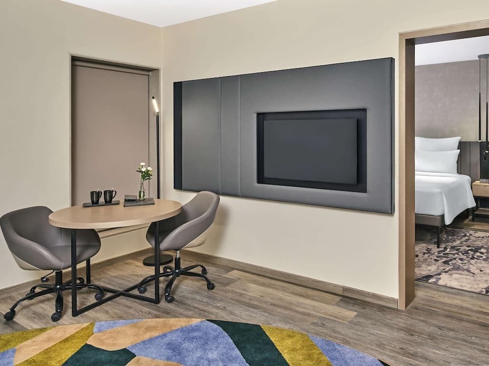 Suite King Room