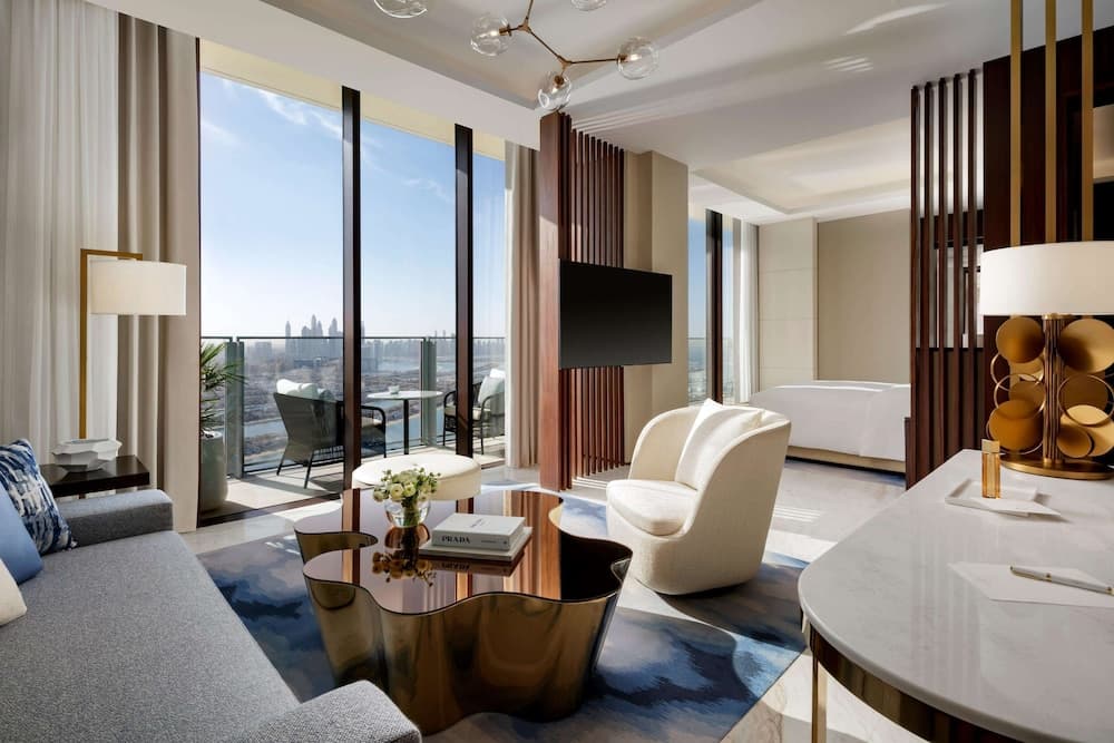 Suite King Room