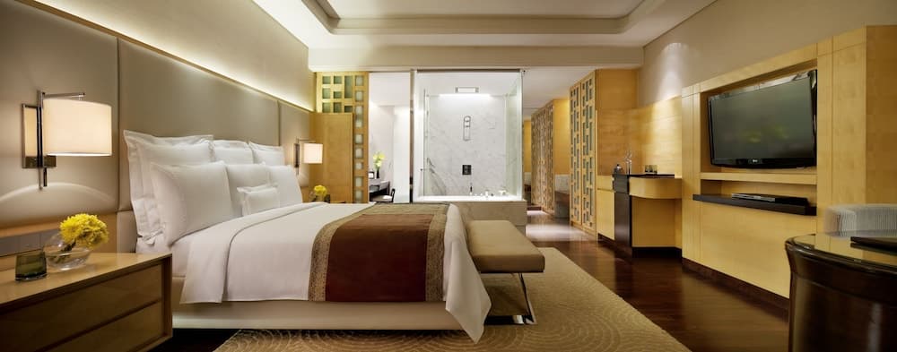 Executive King Room
