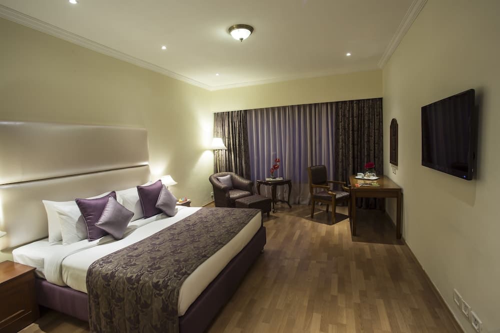 Premium Room King Bed