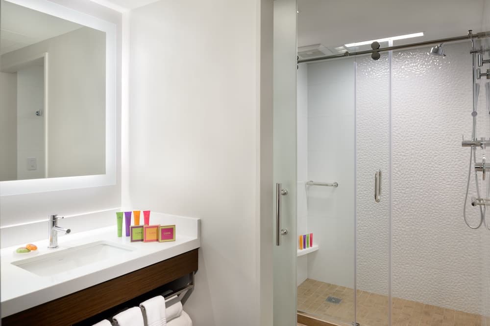 Suite King Room