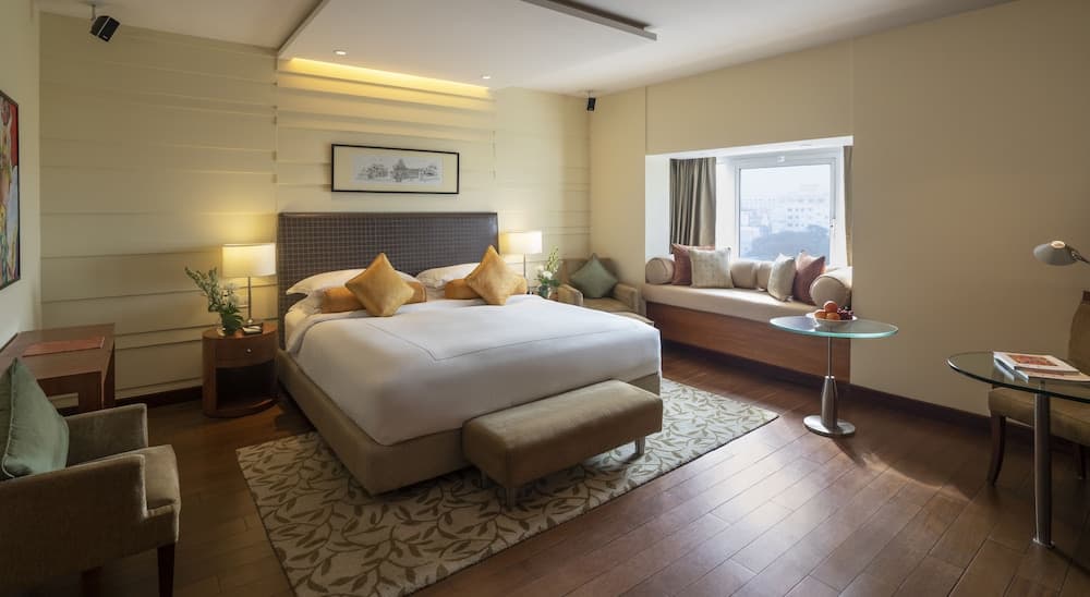 Junior Suite King Bed