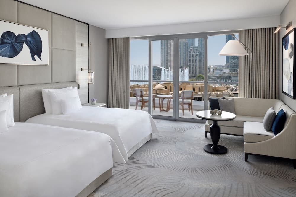 Club King Room