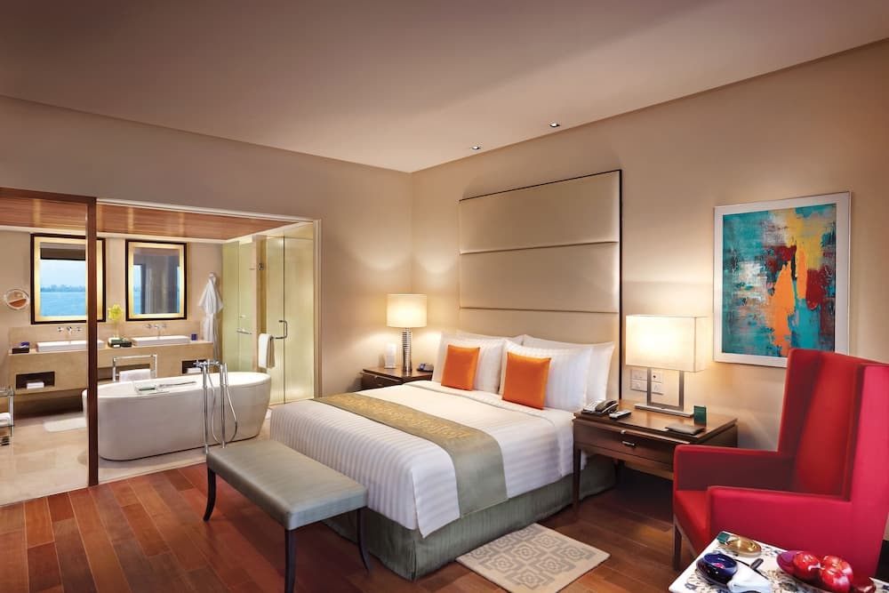 Suite King Room