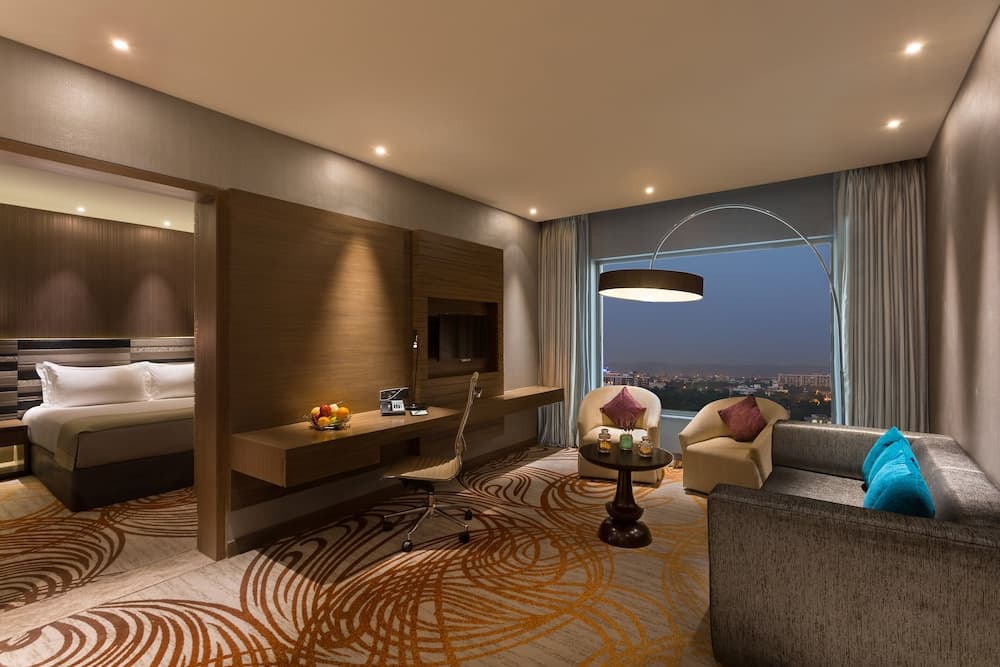 King Accessible Room