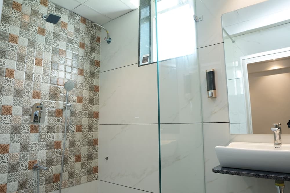 Suite King Room