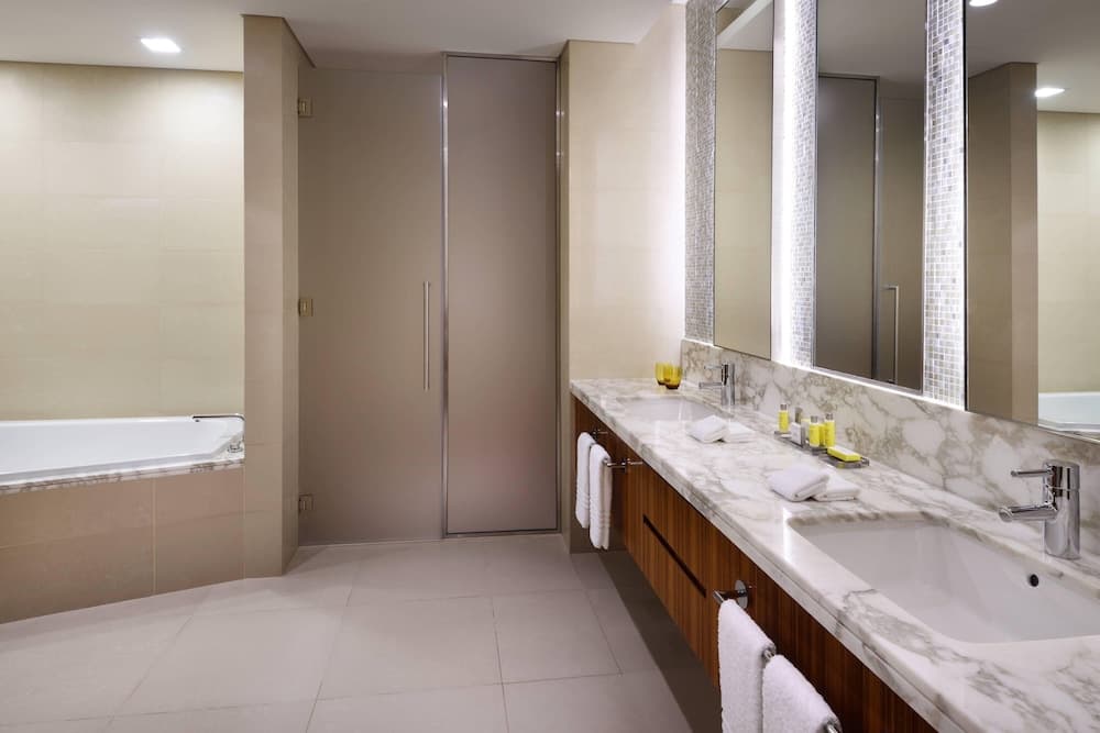 Suite King Smoking Room