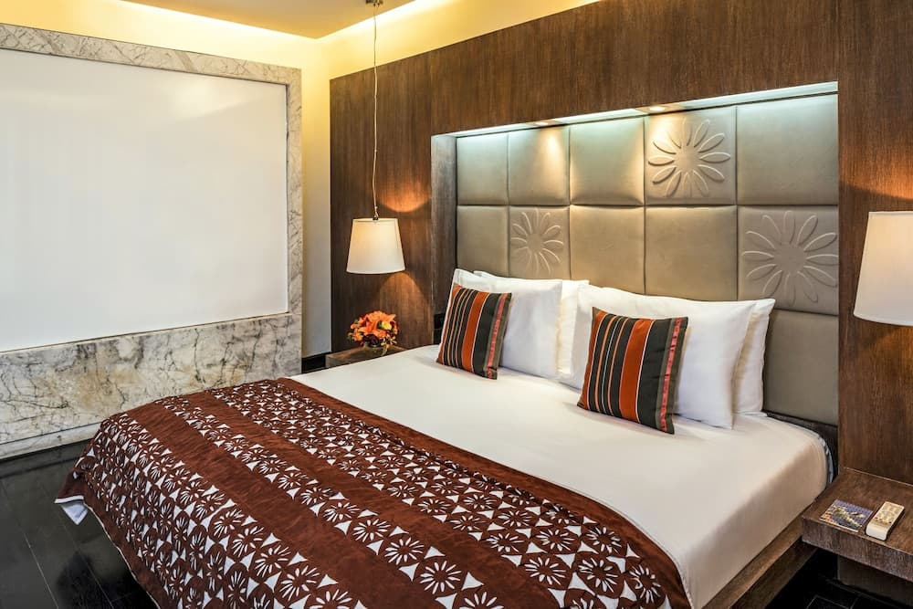Suite King Room