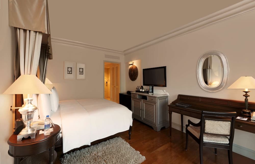 Executive King Room