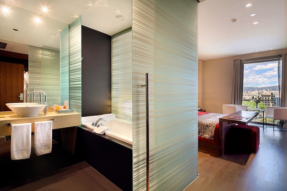 Superior Queen Room