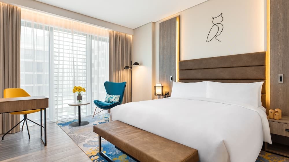 Deluxe Room, 1 King Bed
