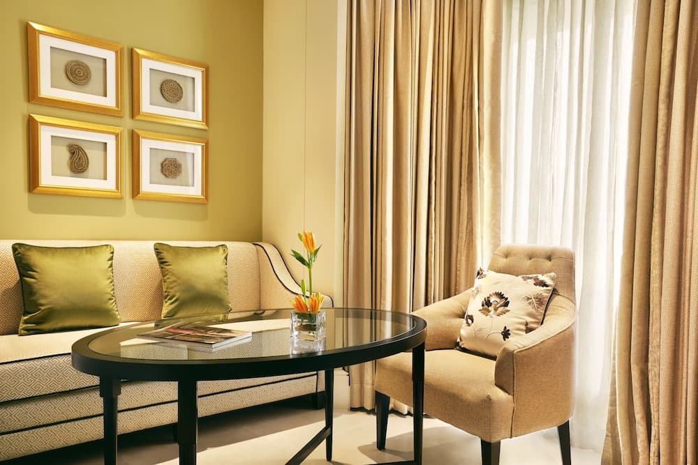 Luxury Twin Room