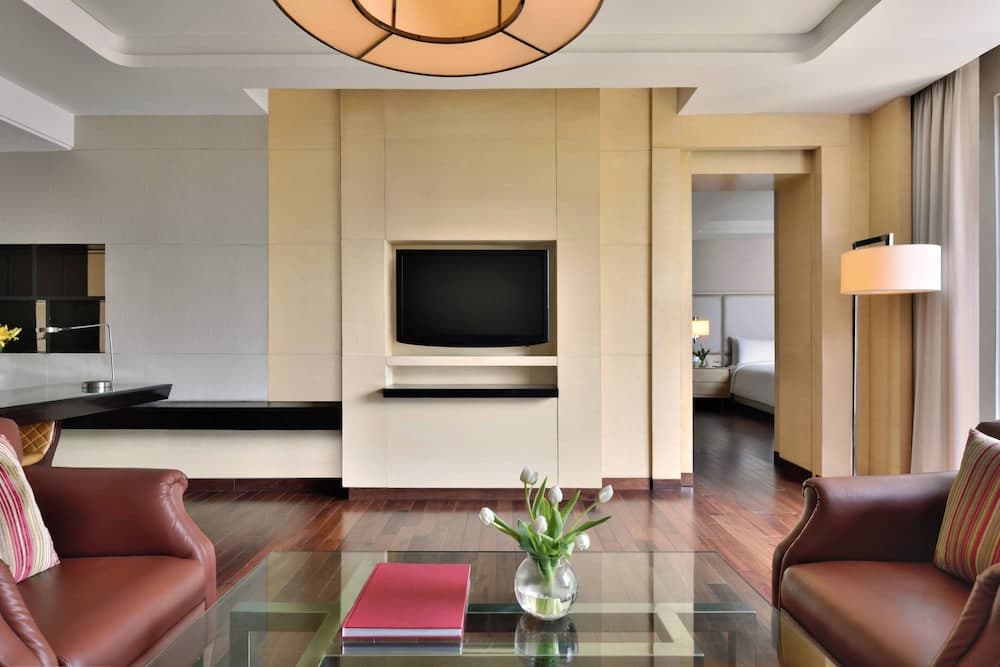 Suite King Room