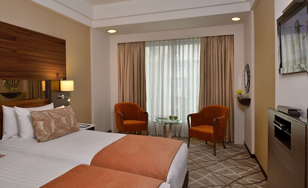 Suite Twin Room