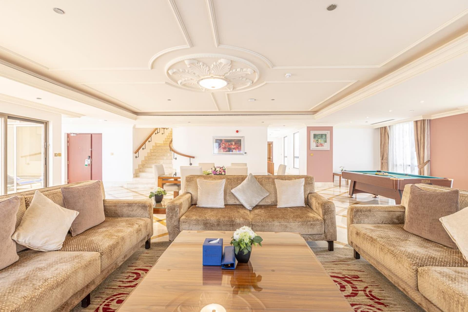 King Pool View Room