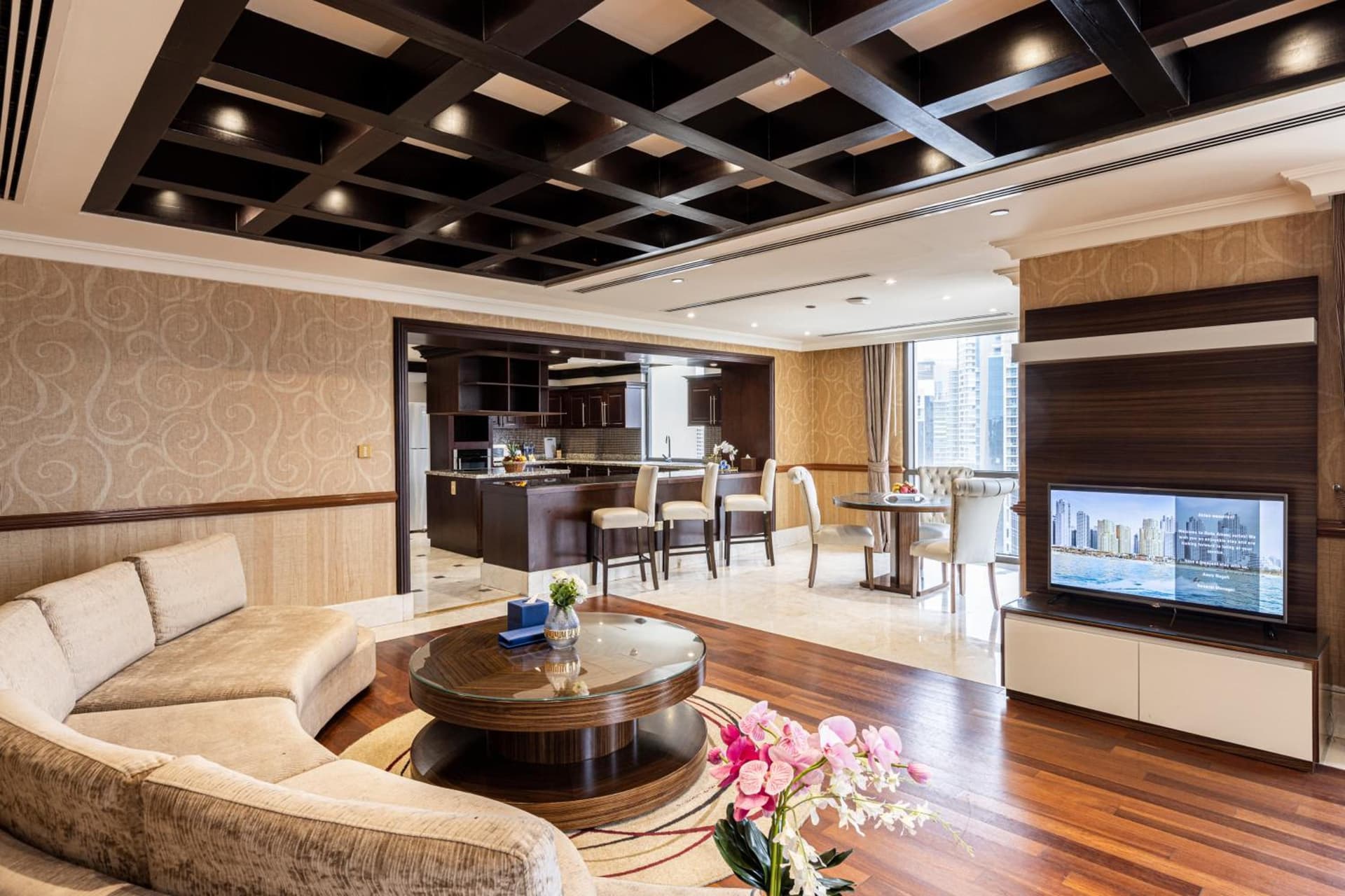 King Pool View Room