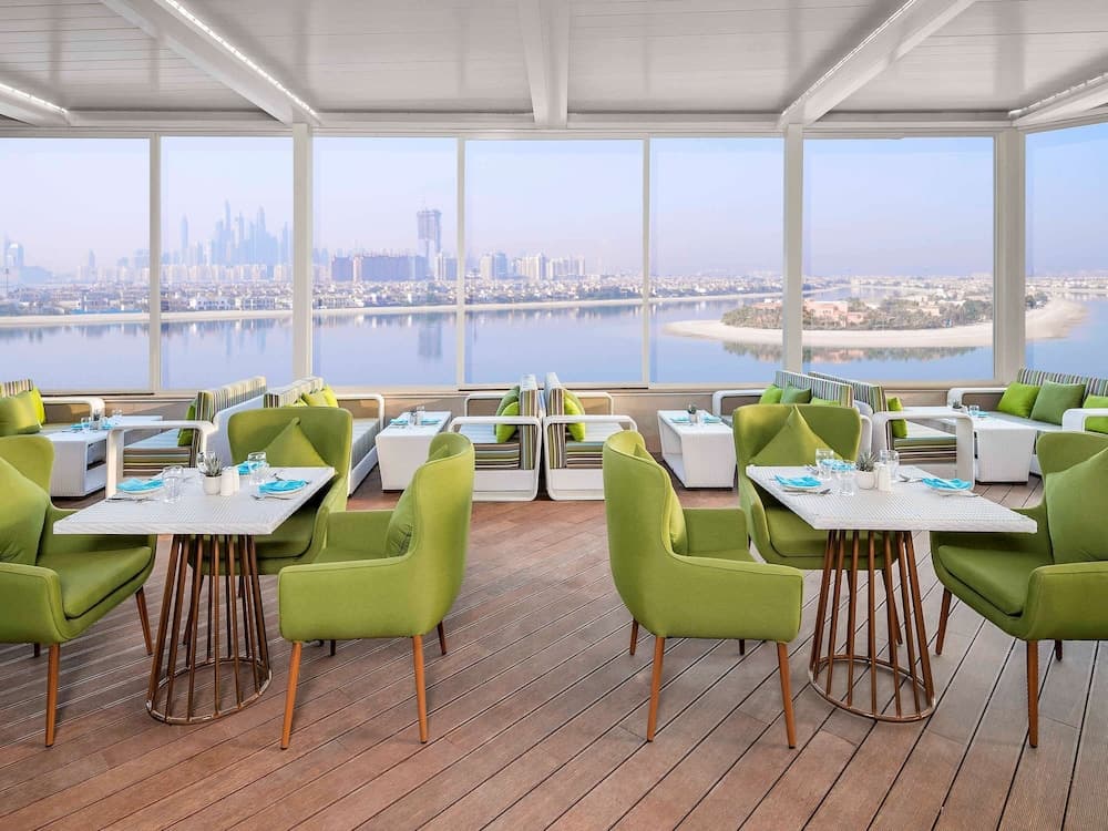 Business Sea View Room