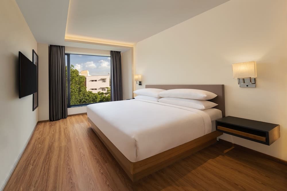 Suite King Room