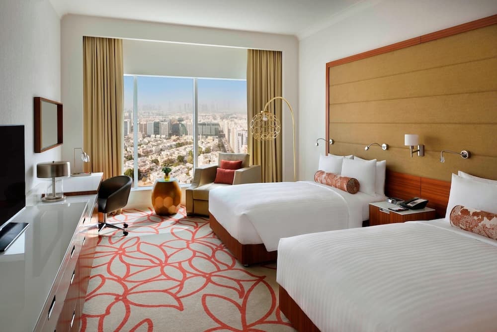 Deluxe Queen Room