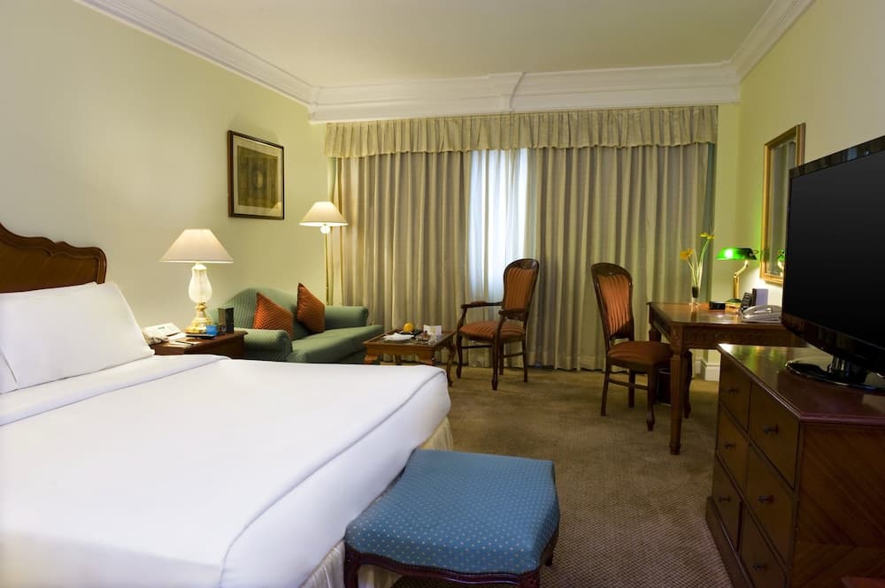 Executive King Room