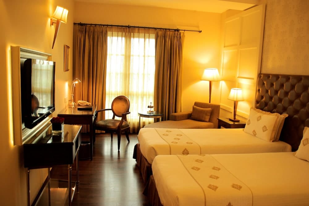Queen Room
