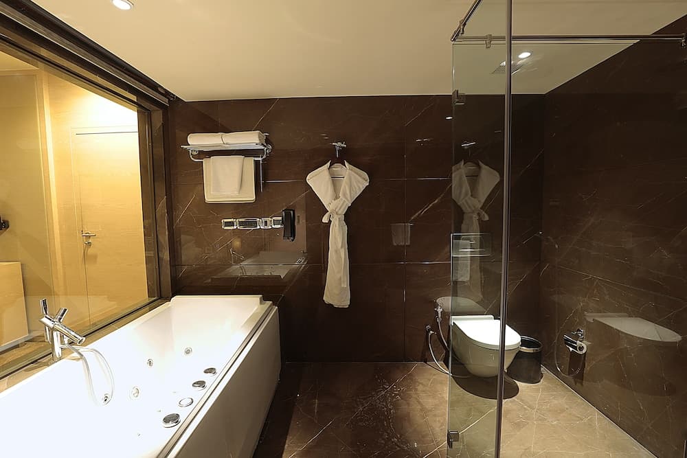 Suite King Room