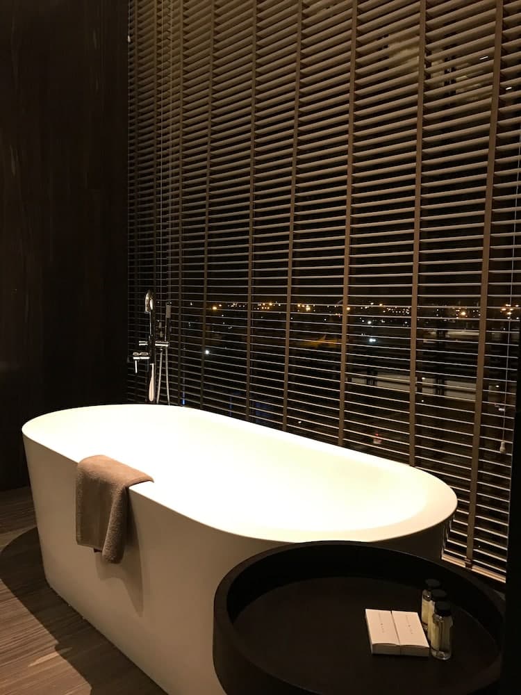 Suite King Terrace Room
