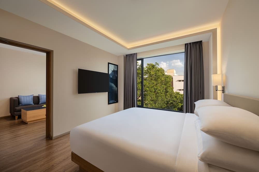 Suite King Room