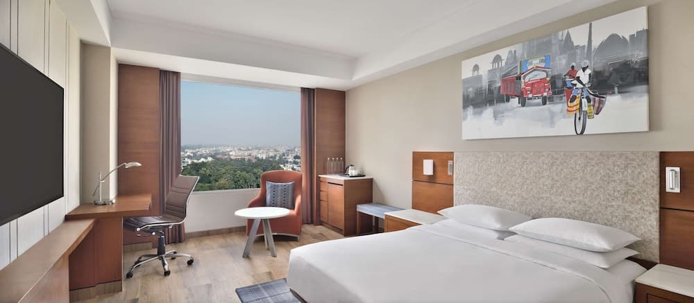 Twin Pool View Room
