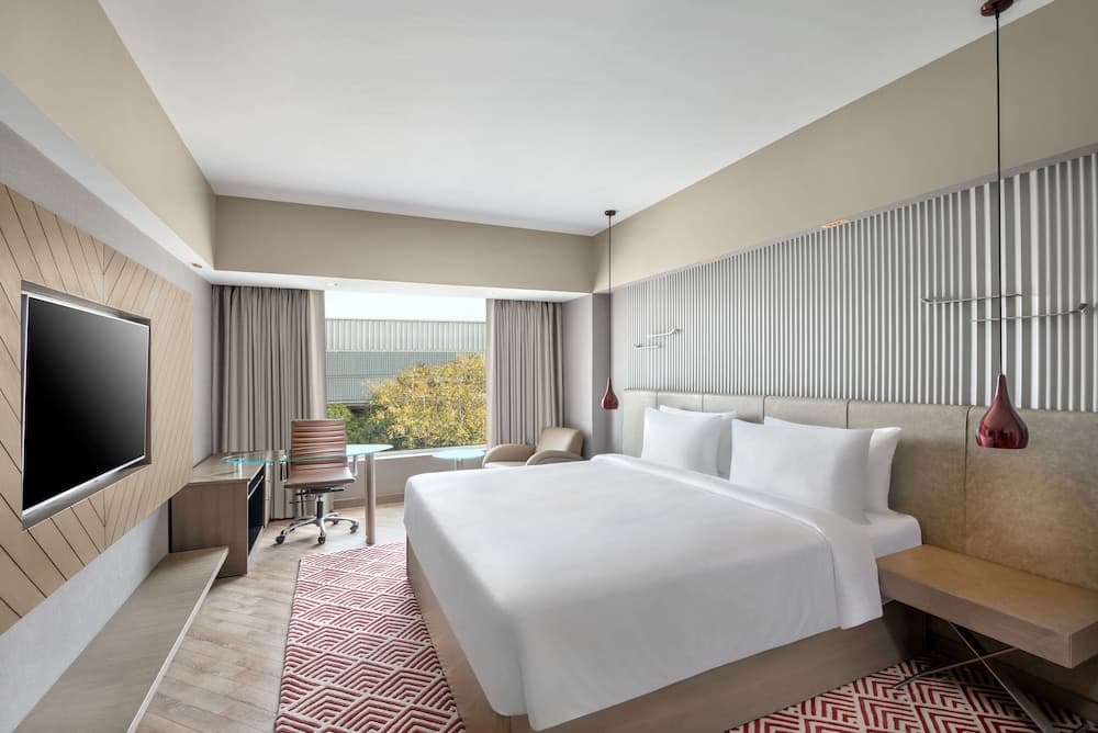 Superior King Room