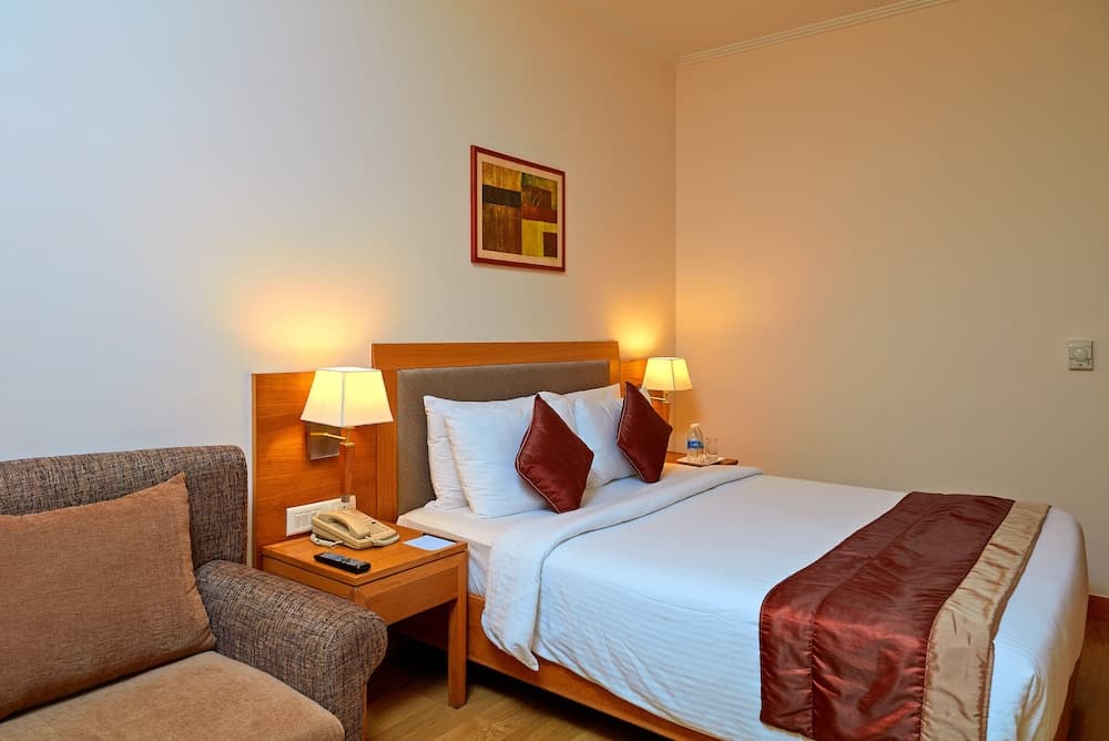 Deluxe Queen Room