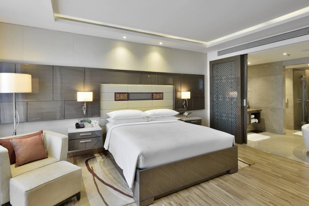 Executive King Room
