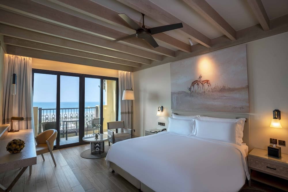 Sea View Room with Balcony King King Bed