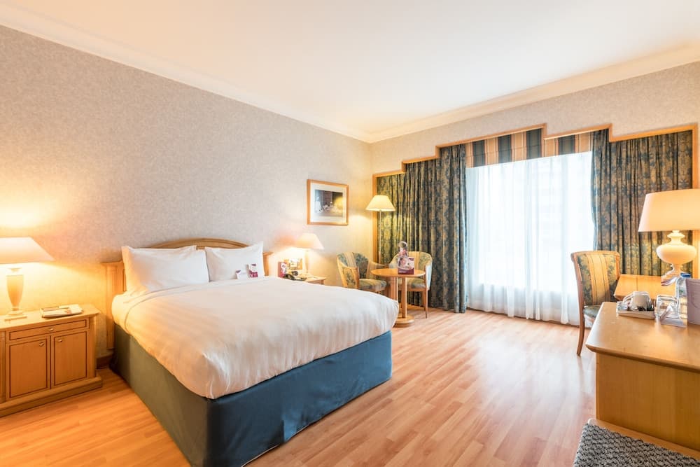 Double King Size Bed